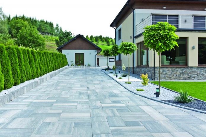 Aranżacja podjazdu - płyty