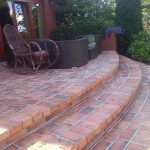 Stara cegła jako budulec tarasu