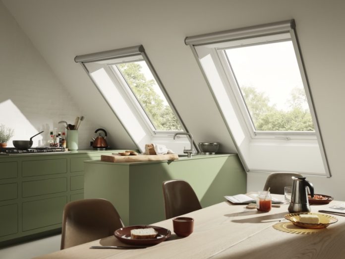 Okna drewniano-poliuretanowe VELUX