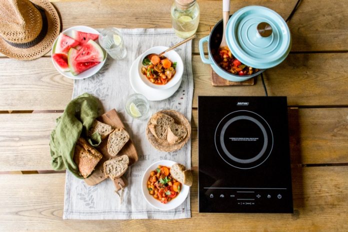 Kuchenka indukcyjna MKE-06