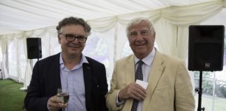 Prezes Newmor Polska Zdzisław Krzeczowski, James Morris