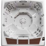 fot. Sundance Spas – model Kingston