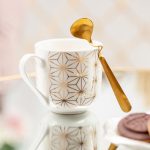 Dekoria.pl, kubek z łyżką Neva Geometric