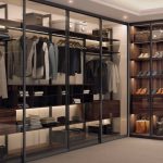 KOMANDOR_Garderoba_z_wyspa_strefa_meska_ujecie_skosne