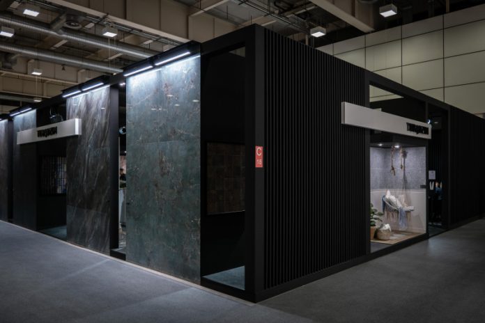 Stoisko_Grupy_Tubądzin_na_targach_Cersaie_fot_Tubądzin