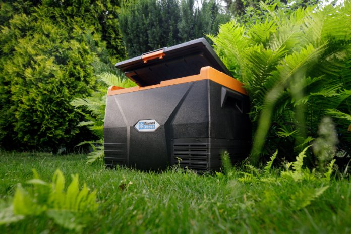 lodowka kompresorowa ariesFrost AF65 (1)