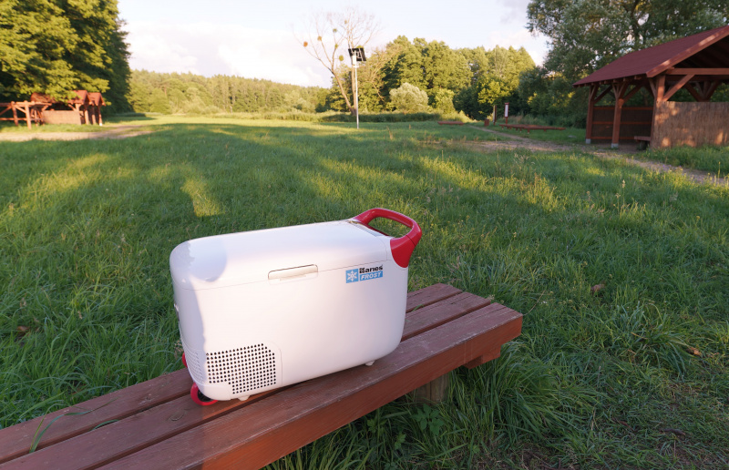 lodowka kompresorowa ariesFrost AFW28DZ (1)