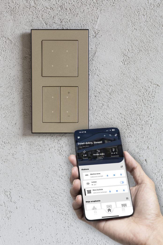 Simon GO_sterownik_oswietleniowy-i_sciemniacz+aplikacja_SimonGO