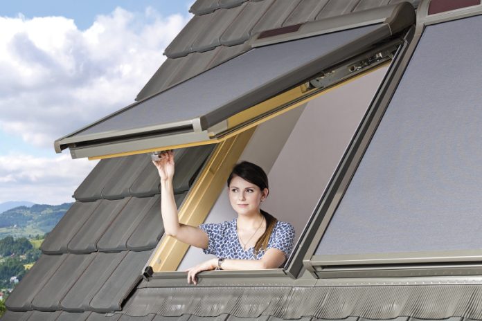 Markiza_AMZ_Komfort_fakro